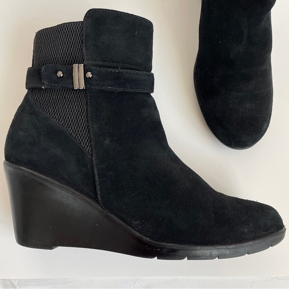 Aqua College Lisa Waterproof Black Suede Wedge Winter Boots side-zip 8 - Picture 1 of 12
